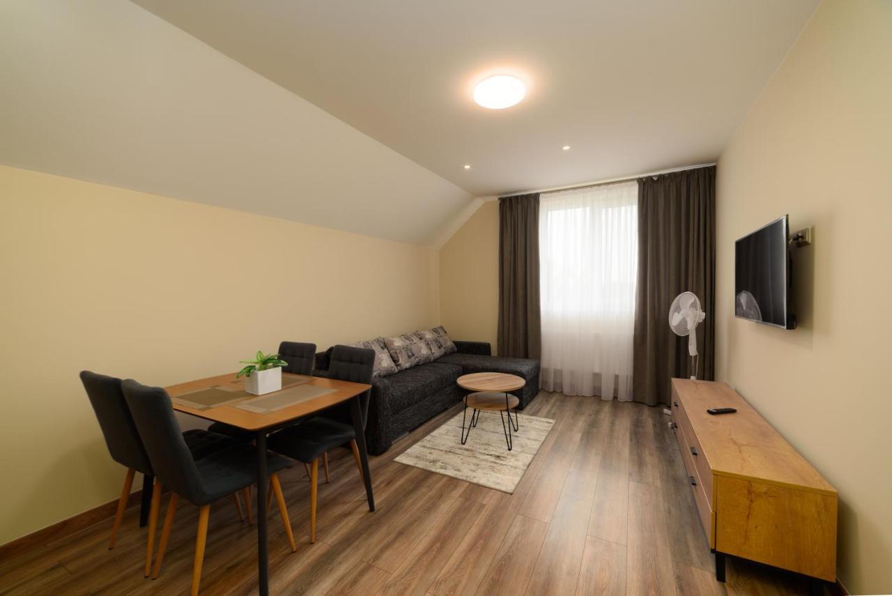 קלייפדה Tako Apartments מראה חיצוני תמונה